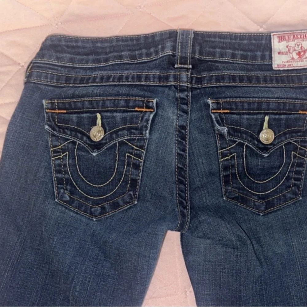 True Religion Low rise bootcut jeans - Picture 2 of 5